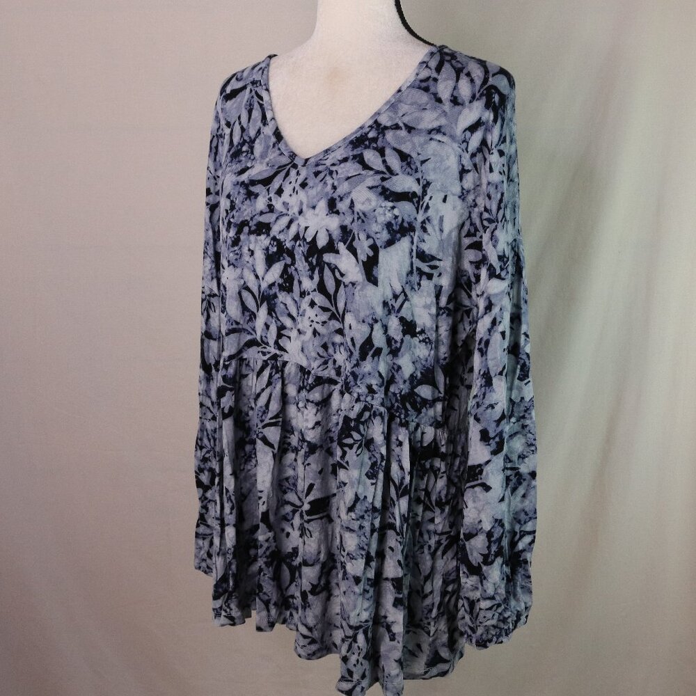 Cupio | Tie Dye Floral V Neck Top XL